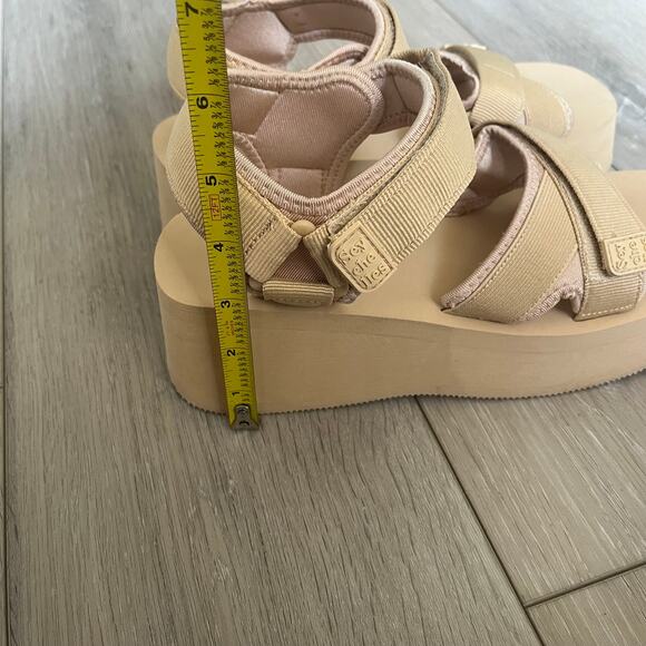 Seychelles 'Serenade' Women's 7.5 Nylon Nude Beige Platform Statement Sandal - Picture 8 of 10